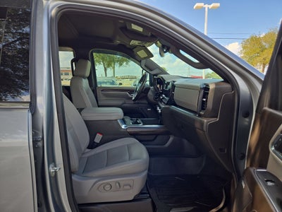 2024 GMC**** SIERRA 3500 4WD SLT
