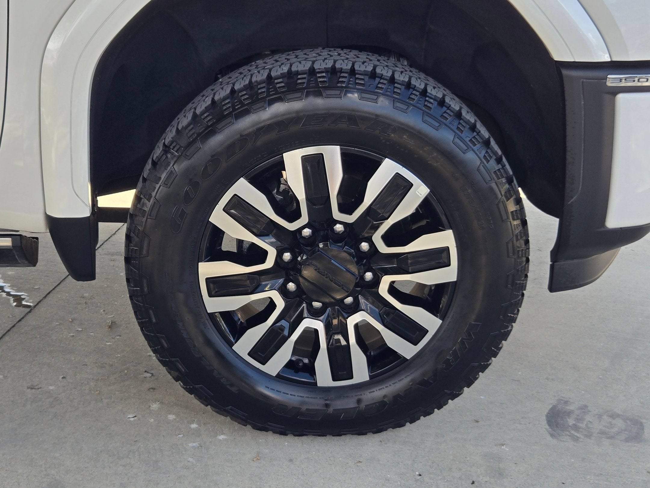 2024 GMC SIERRA 3500HD DENALI