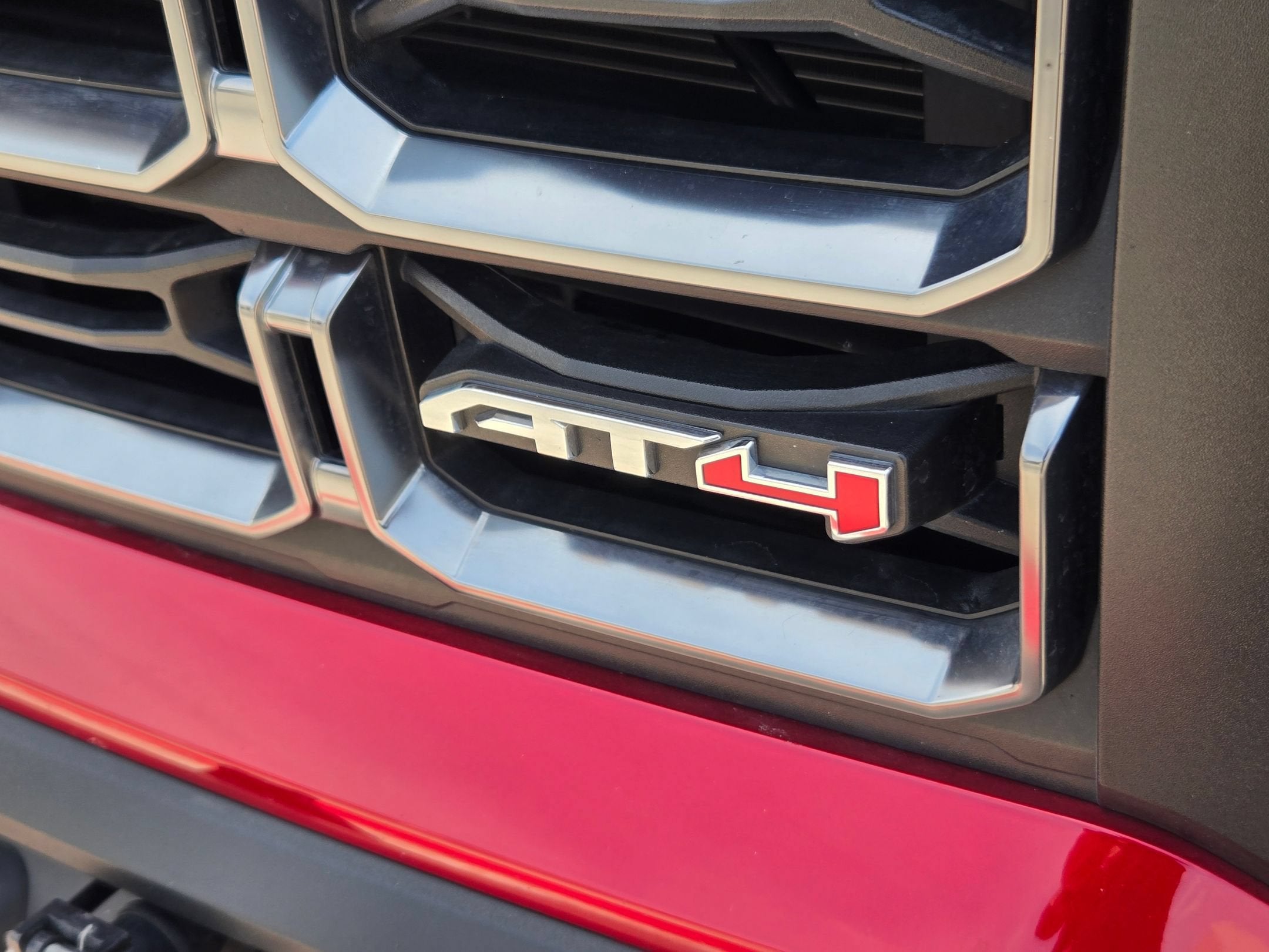 2024 GMC*** CANYON AT4