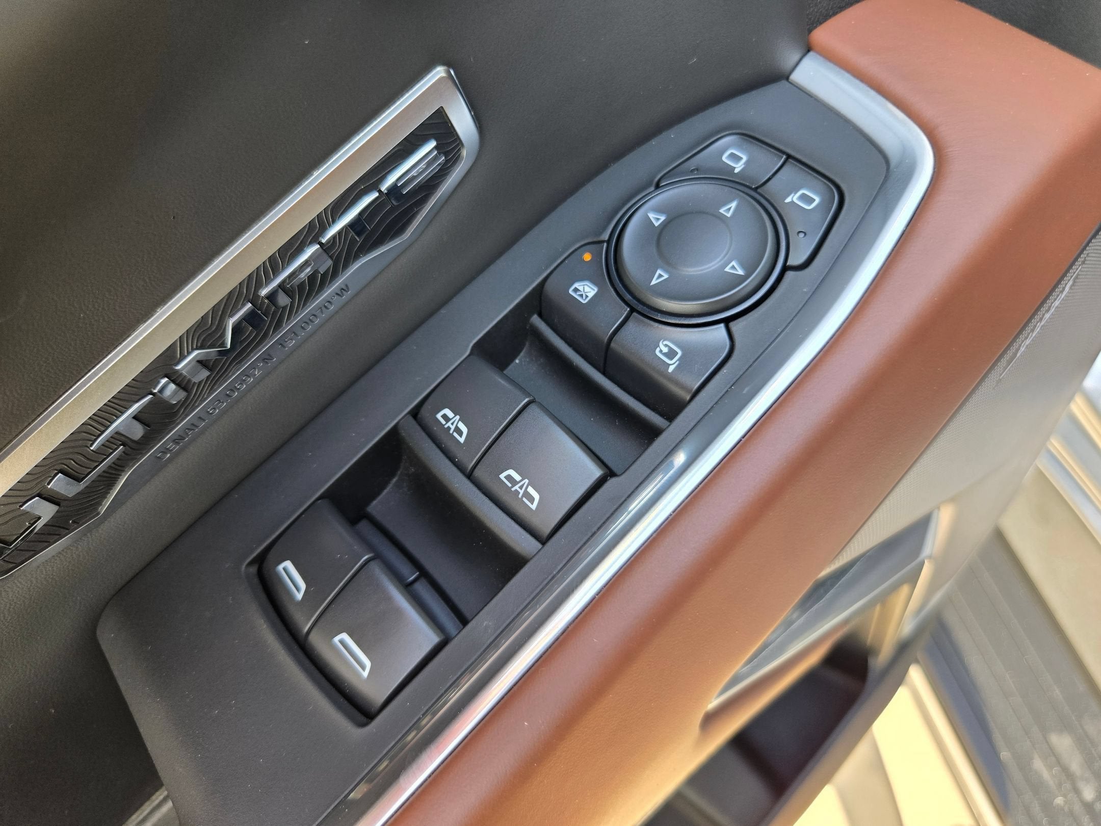 2025 GMC**** SIERRA 1500 4WD DENALI ULTIMATE