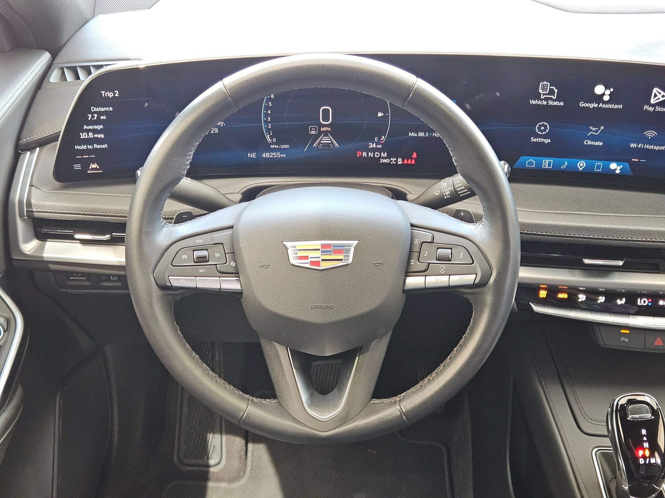 2024 Cadillac XT4 PREMIUM LUXURY