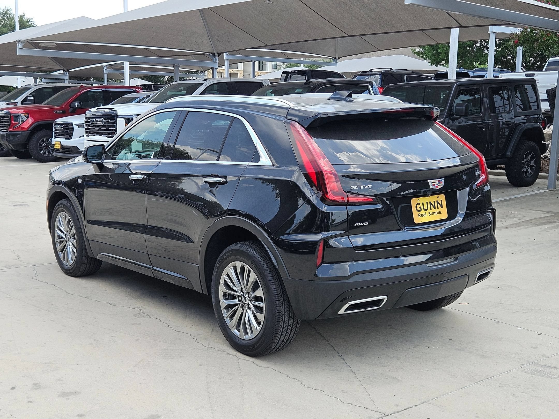 2024 Cadillac XT4 PREMIUM LUXURY