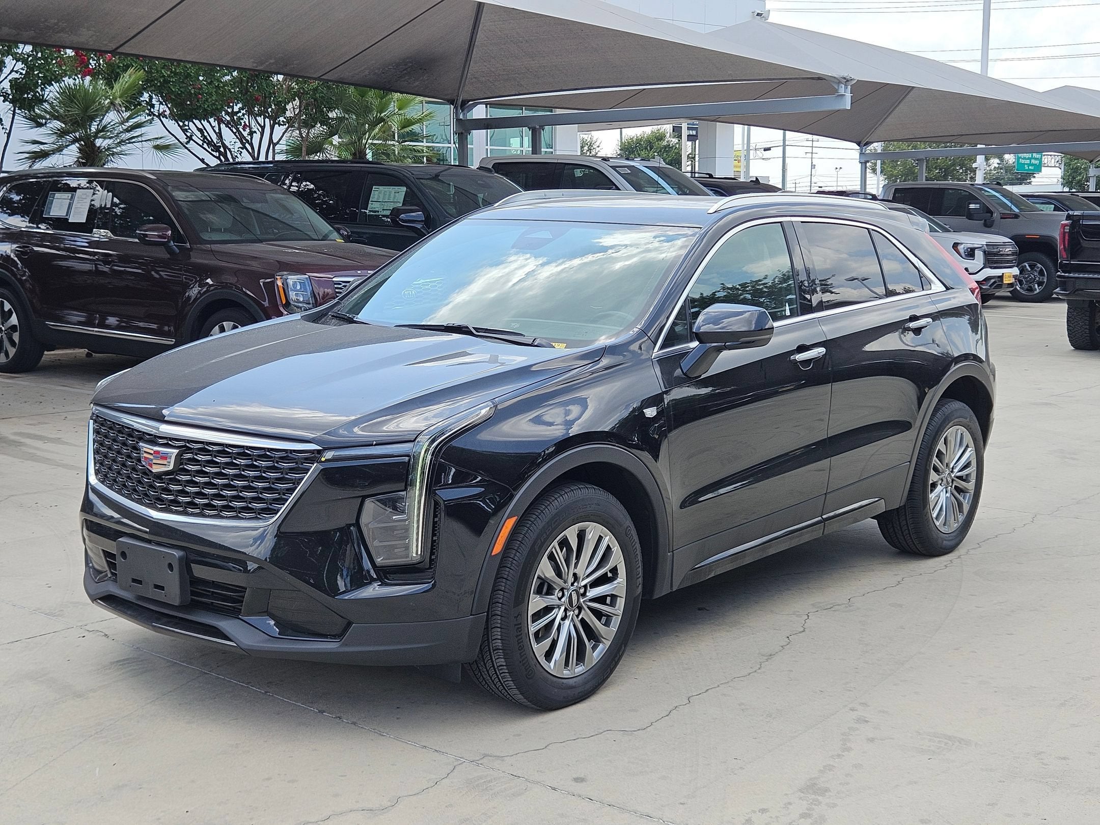 2024 Cadillac XT4 PREMIUM LUXURY