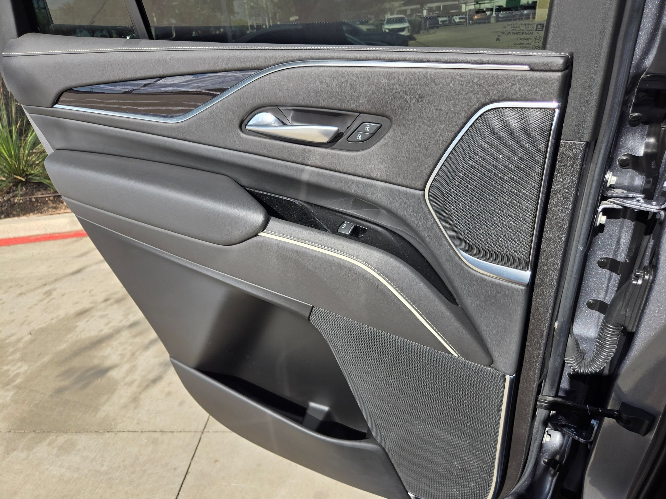 2021 Cadillac ESCALADE SPORT