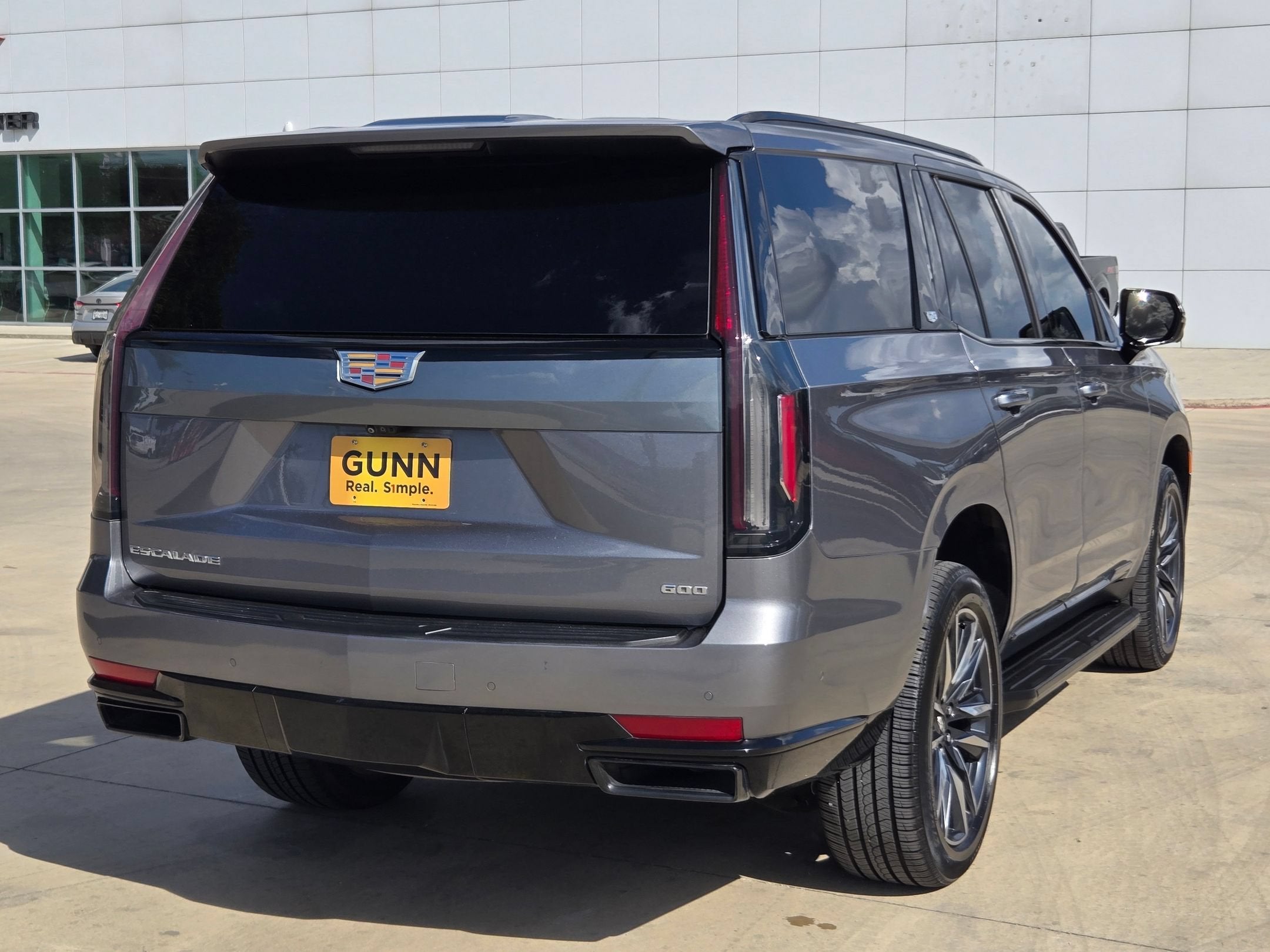 2021 Cadillac ESCALADE SPORT