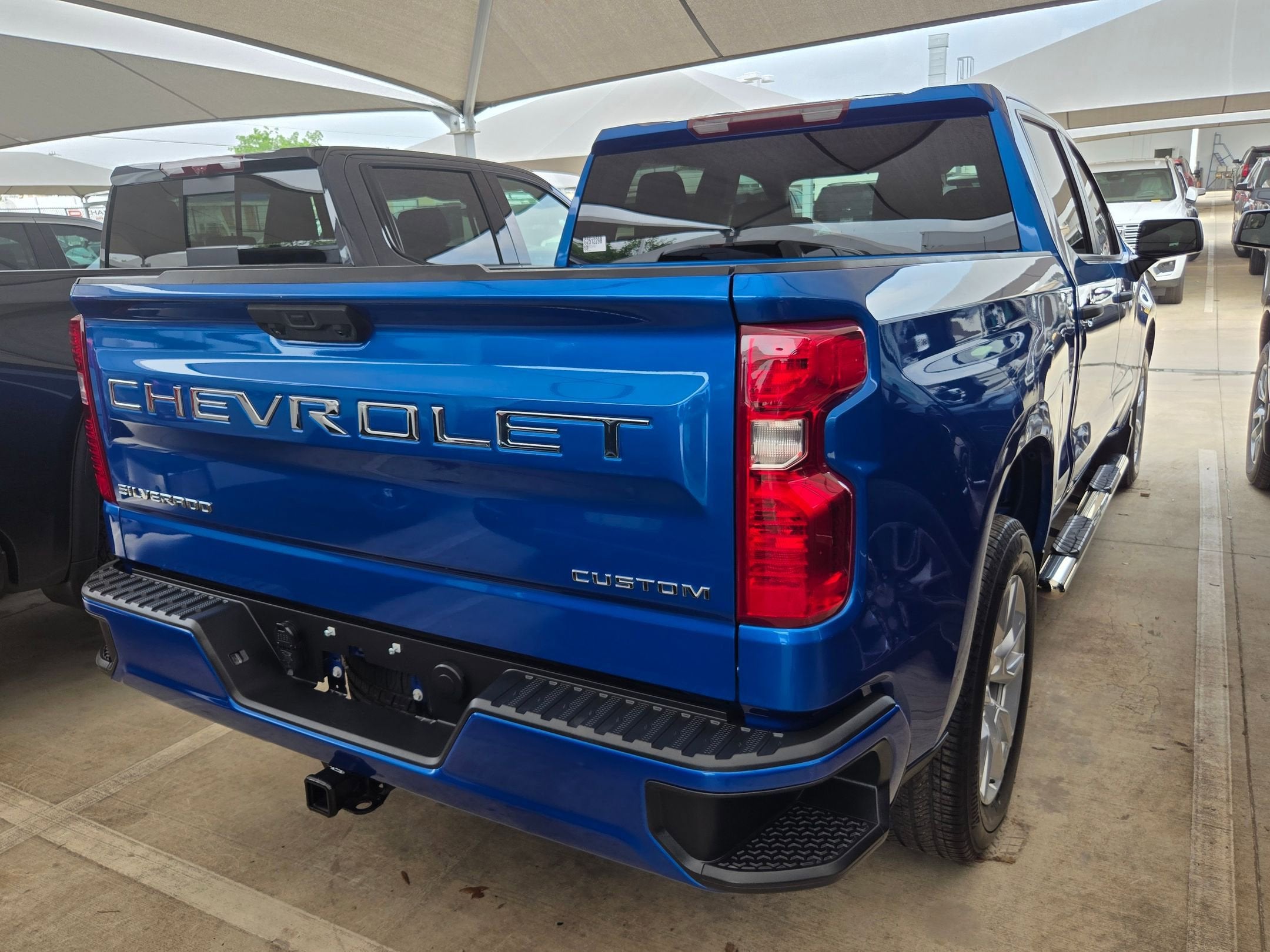 2022 Chevrolet SILVERADO 1500 CUSTOM