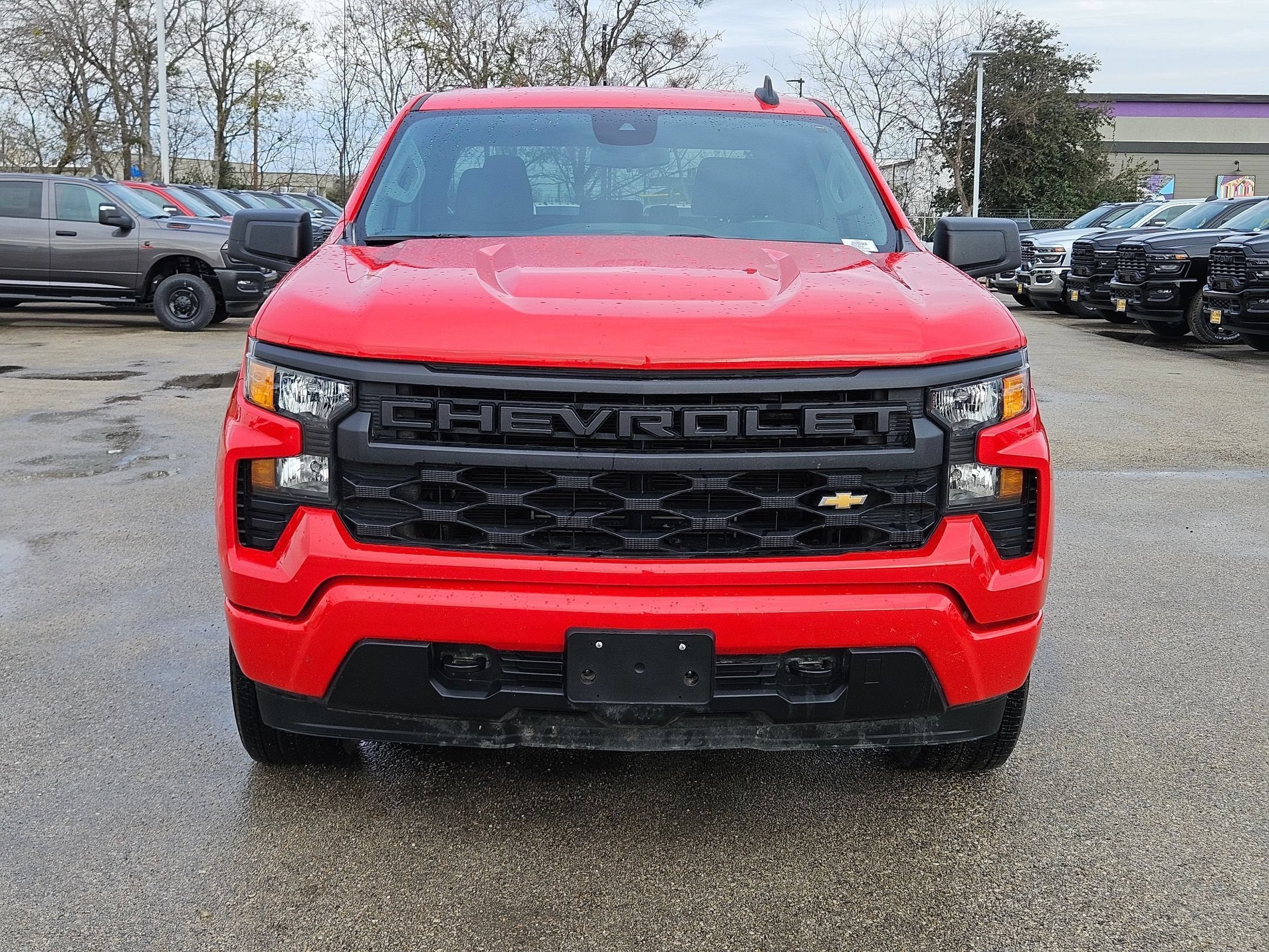 2024 Chevrolet SILVERADO 1500 CUSTOM