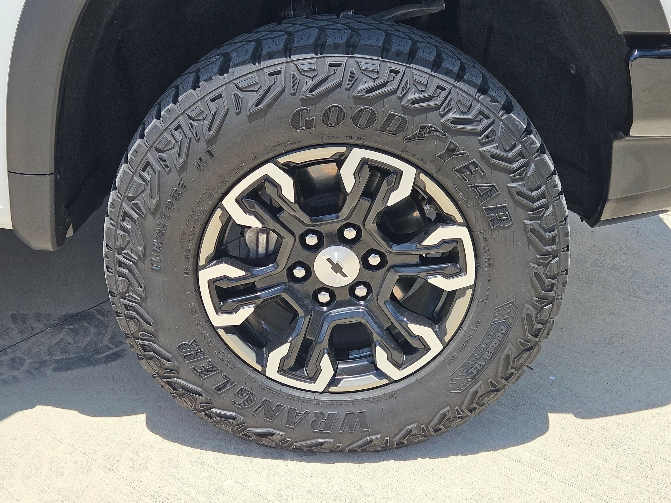 2022 Chevrolet SILVERADO 1500 ZR2