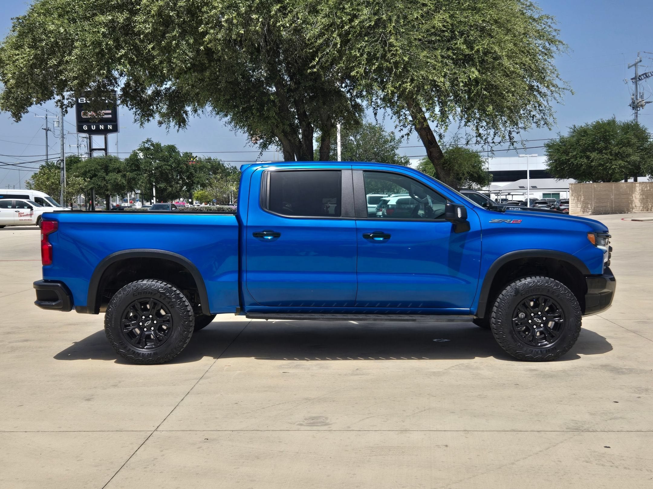 2023 Chevrolet SILVERADO 1500 ZR2