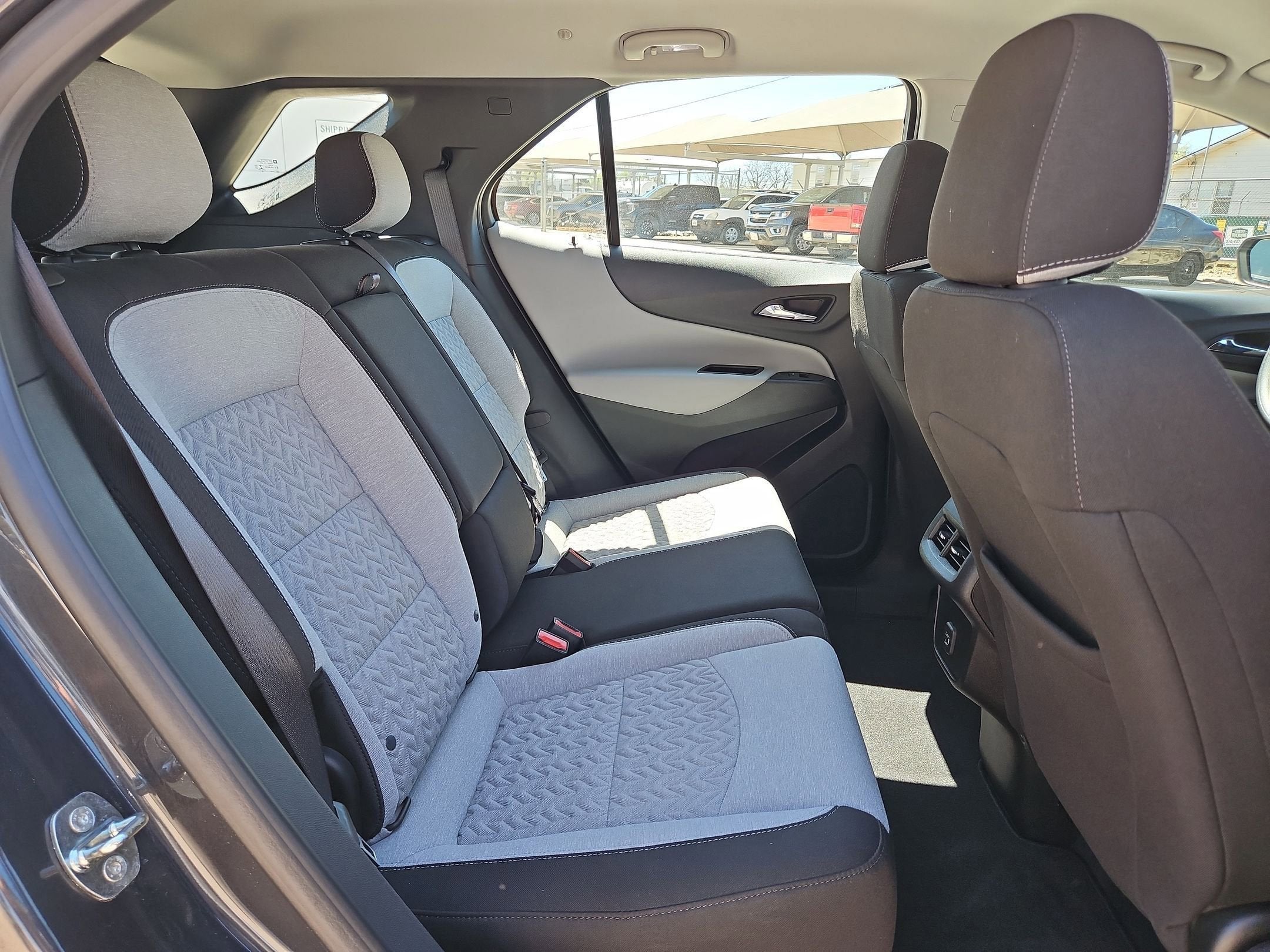 2022 Chevrolet EQUINOX LS LS