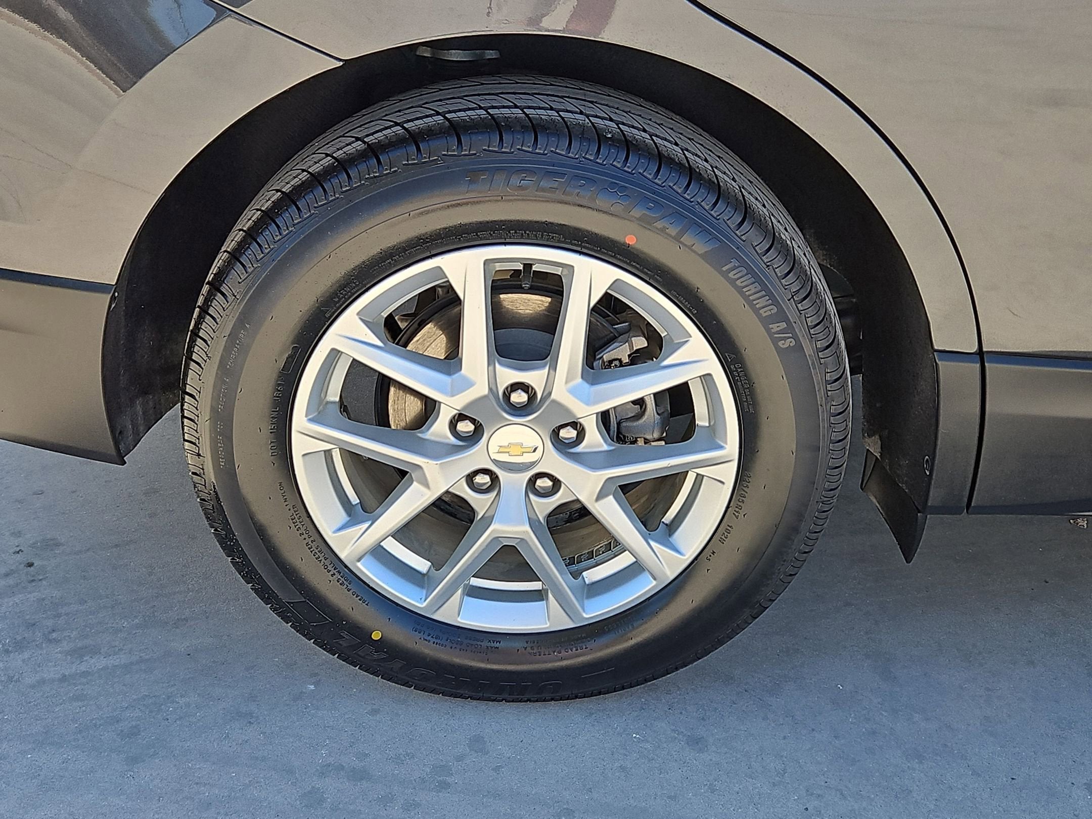 2022 Chevrolet EQUINOX LS LS