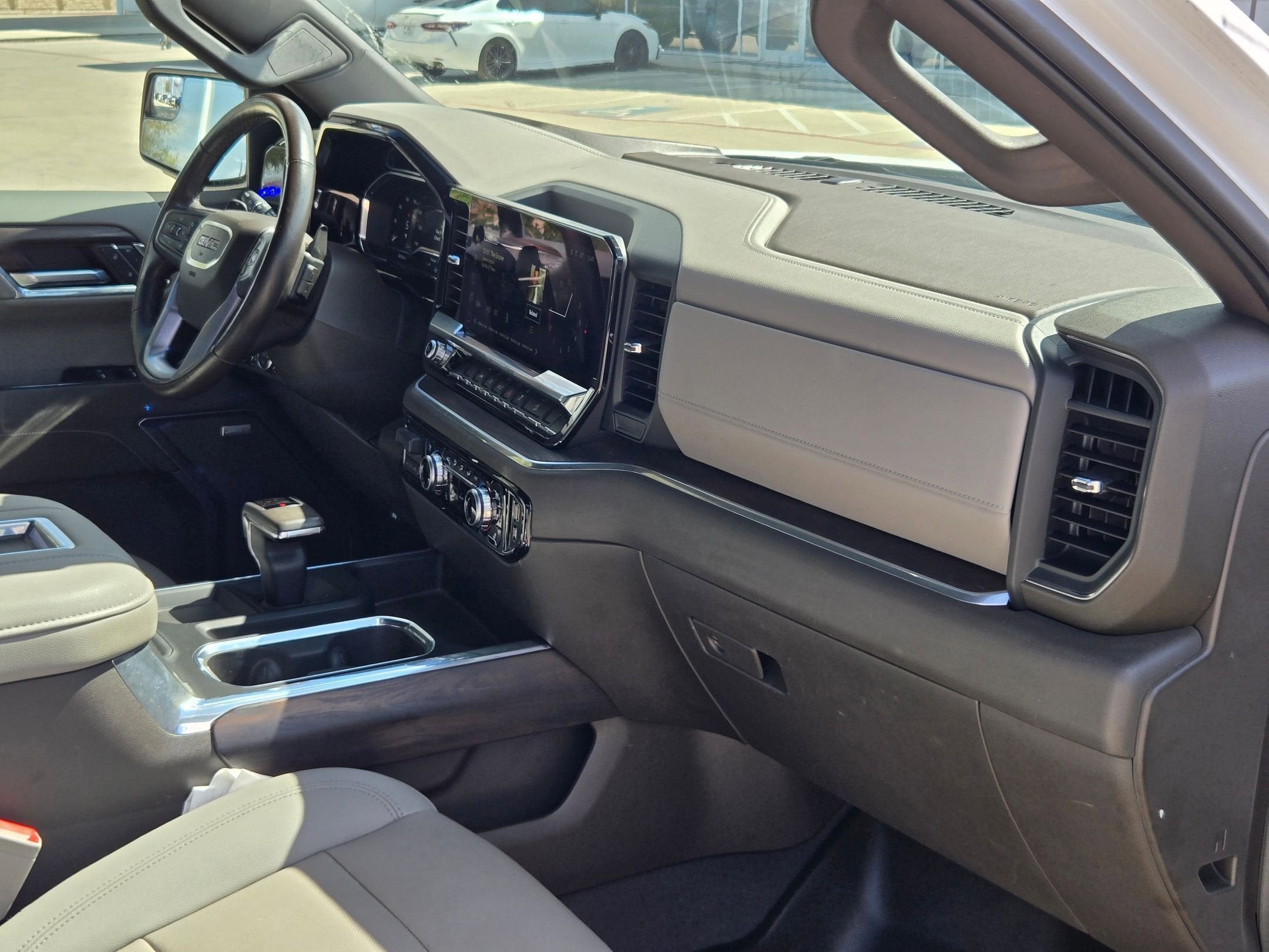 2022 GMC SIERRA 1500 4WD 4WD SLT