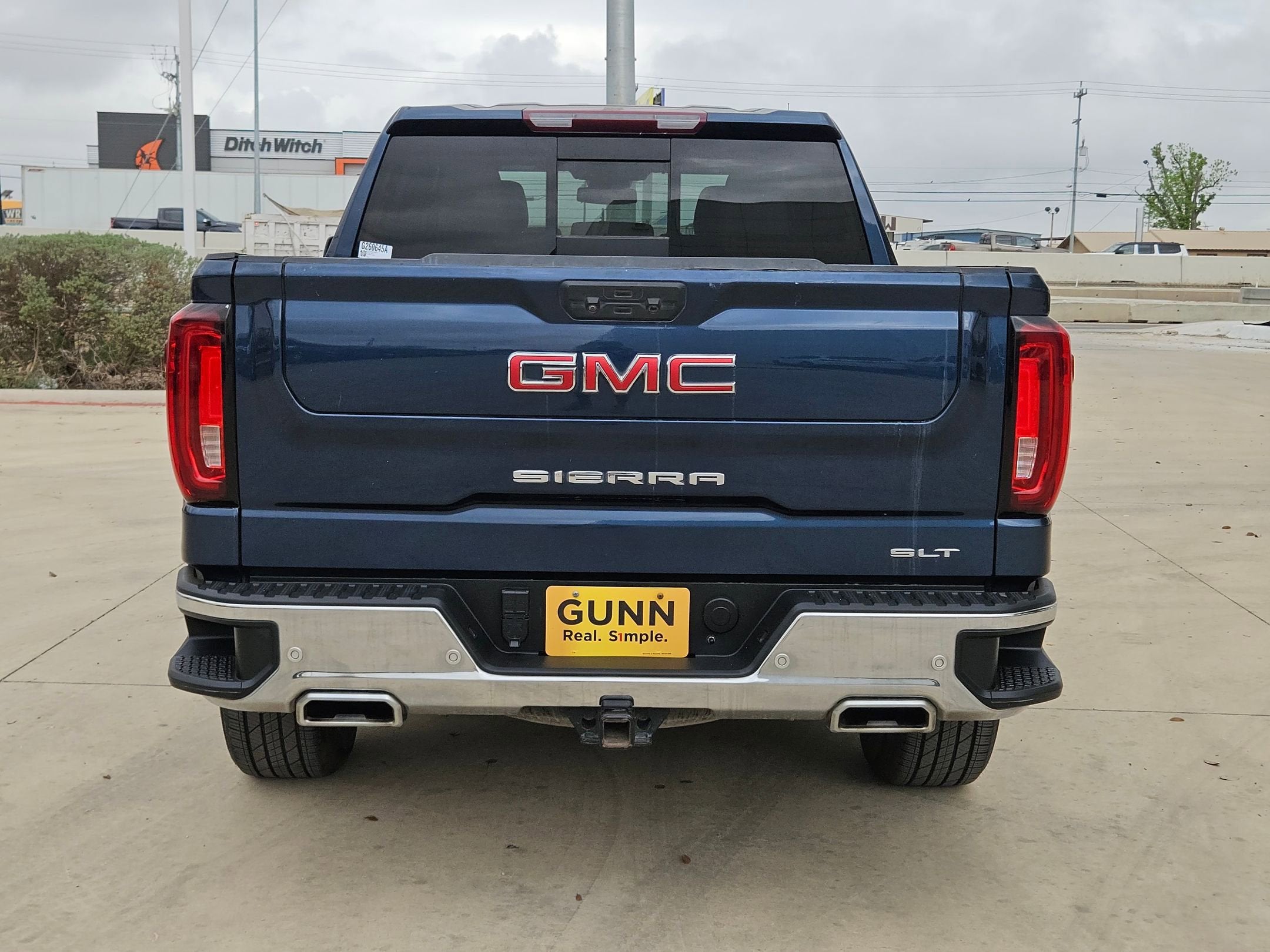 2022 GMC SIERRA 1500 SLT