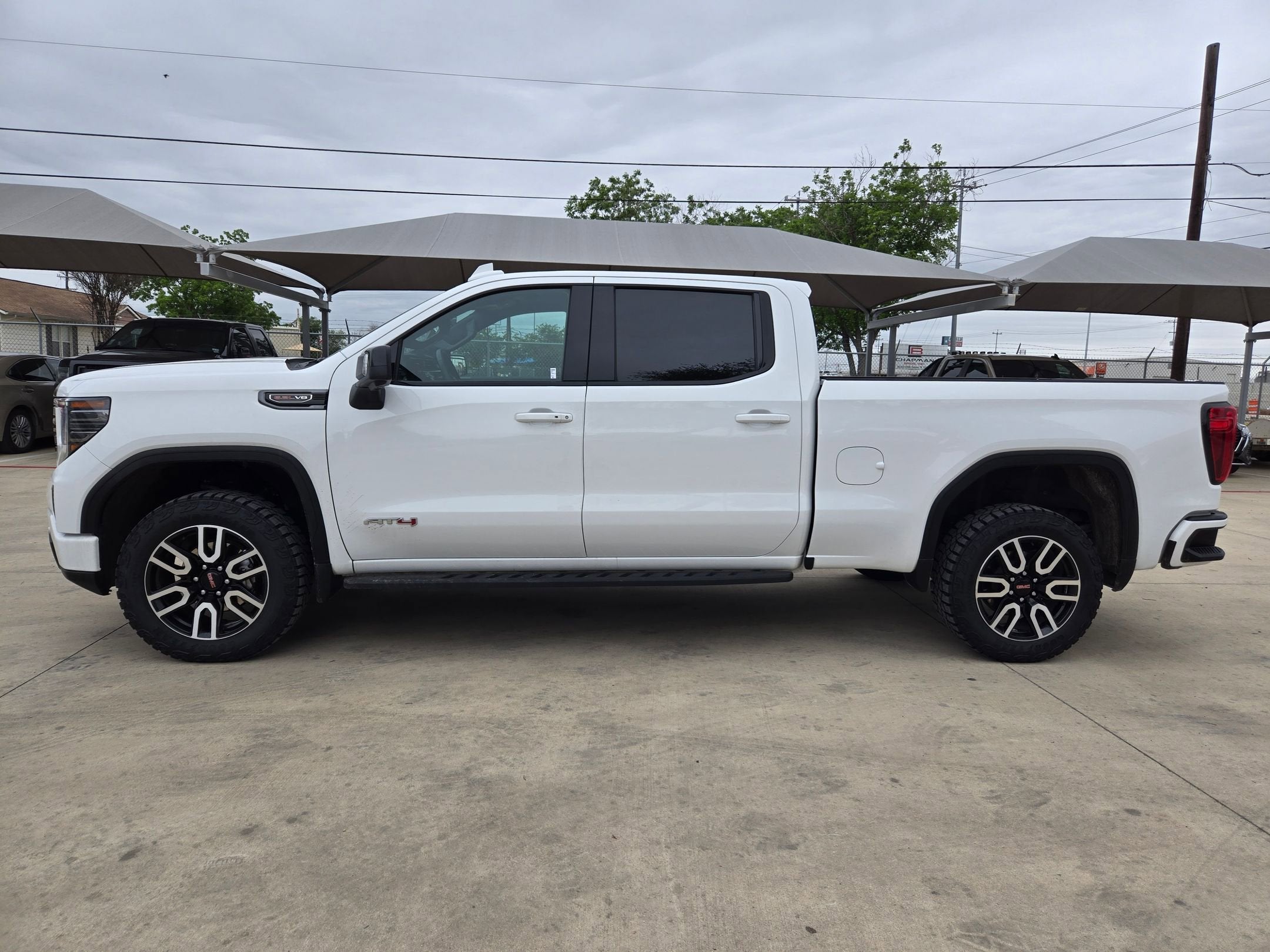 2023 GMC SIERRA 1500 AT4
