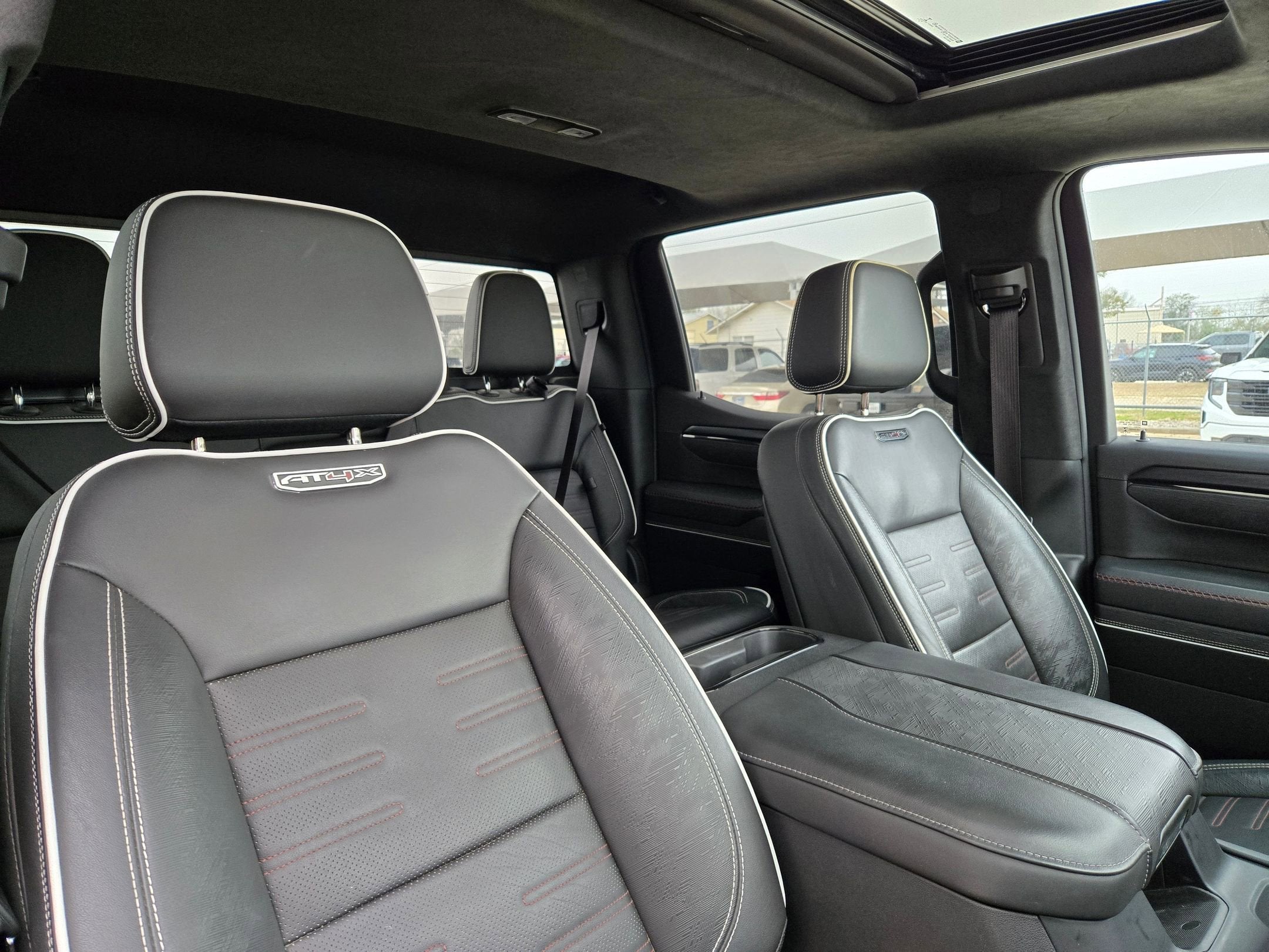 2023 GMC SIERRA 1500 AT4X