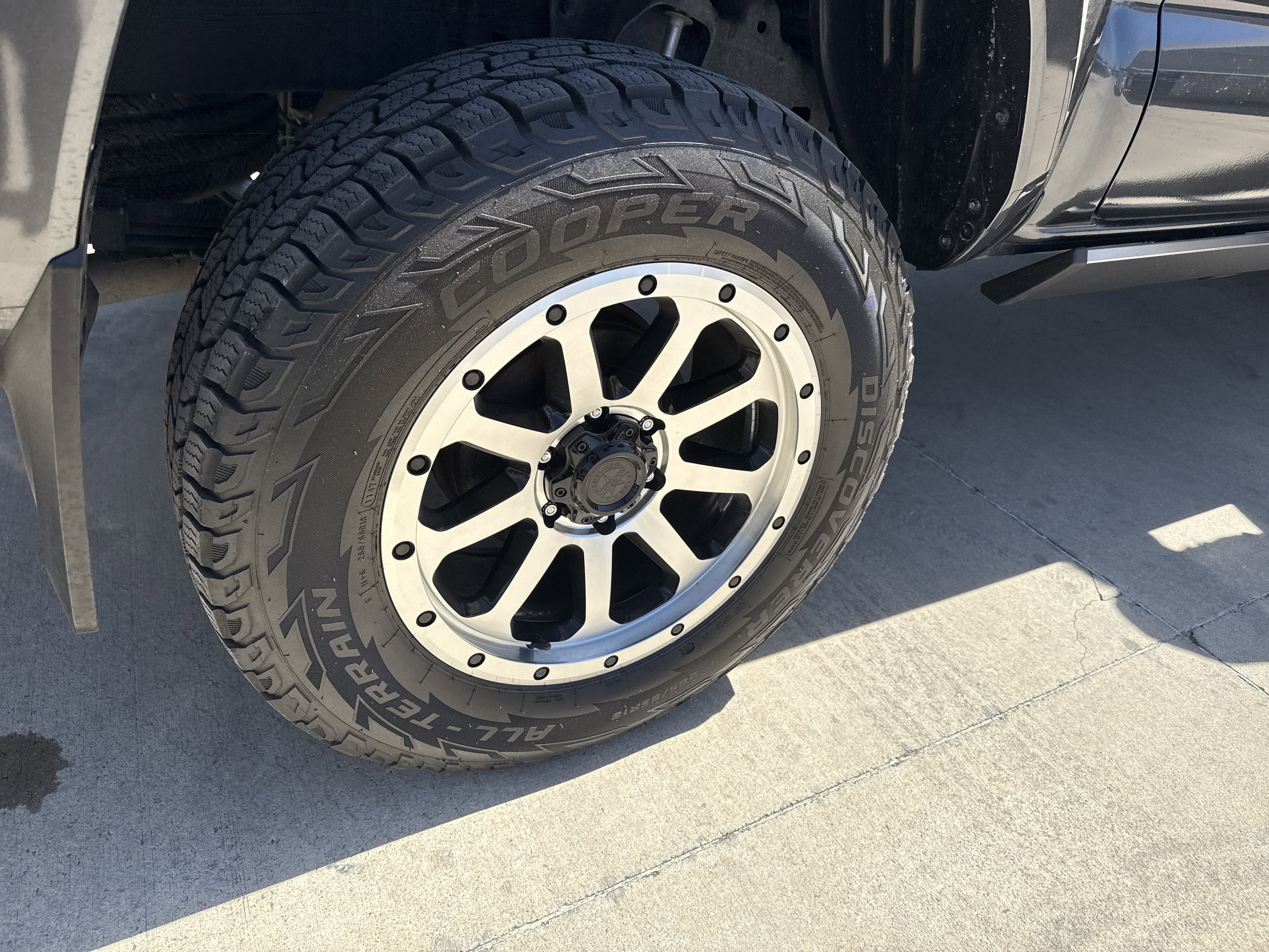 2022 Toyota TACOMA LIMITED