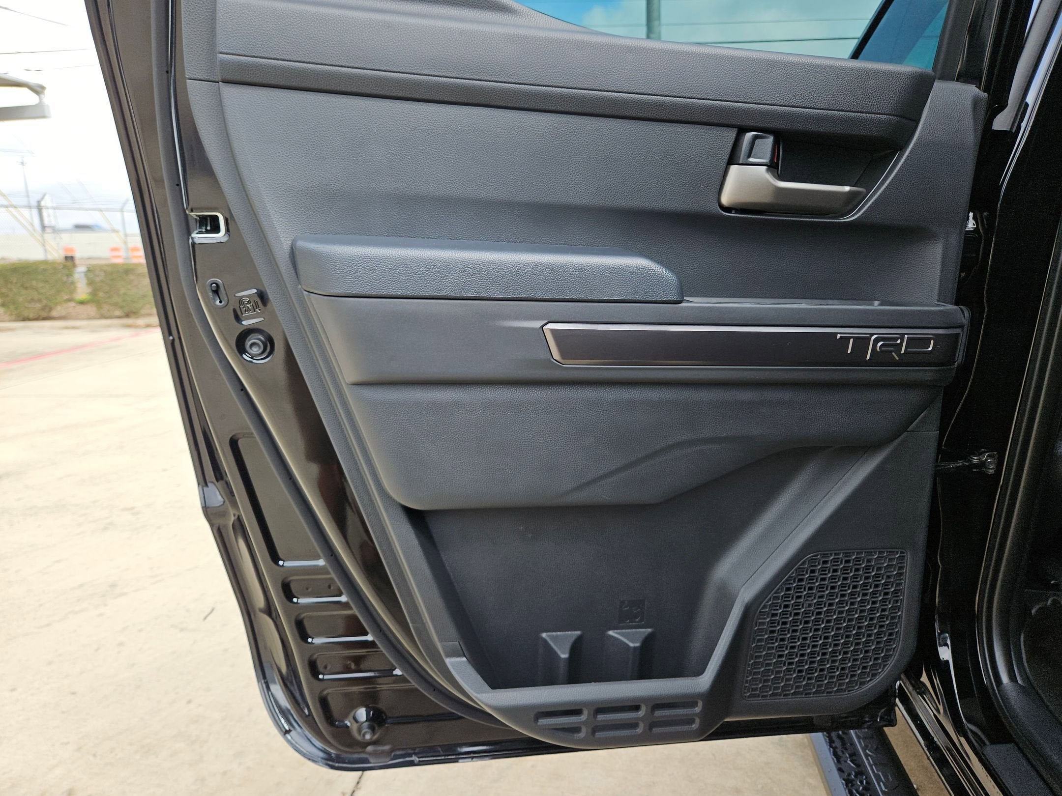 2024 Toyota TACOMA TRD