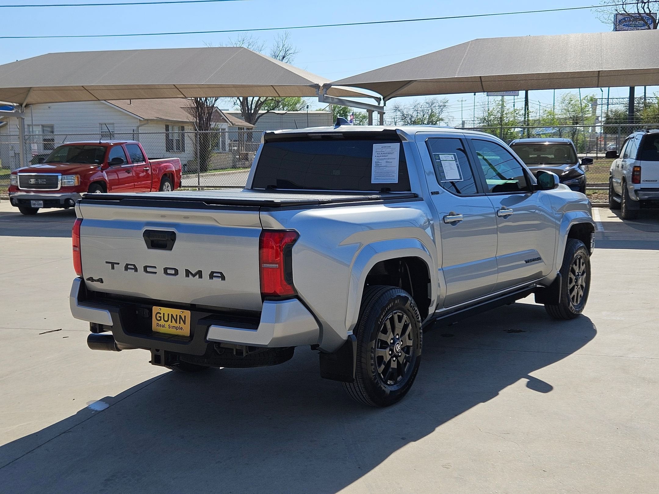 2025 Toyota TACOMA SR5