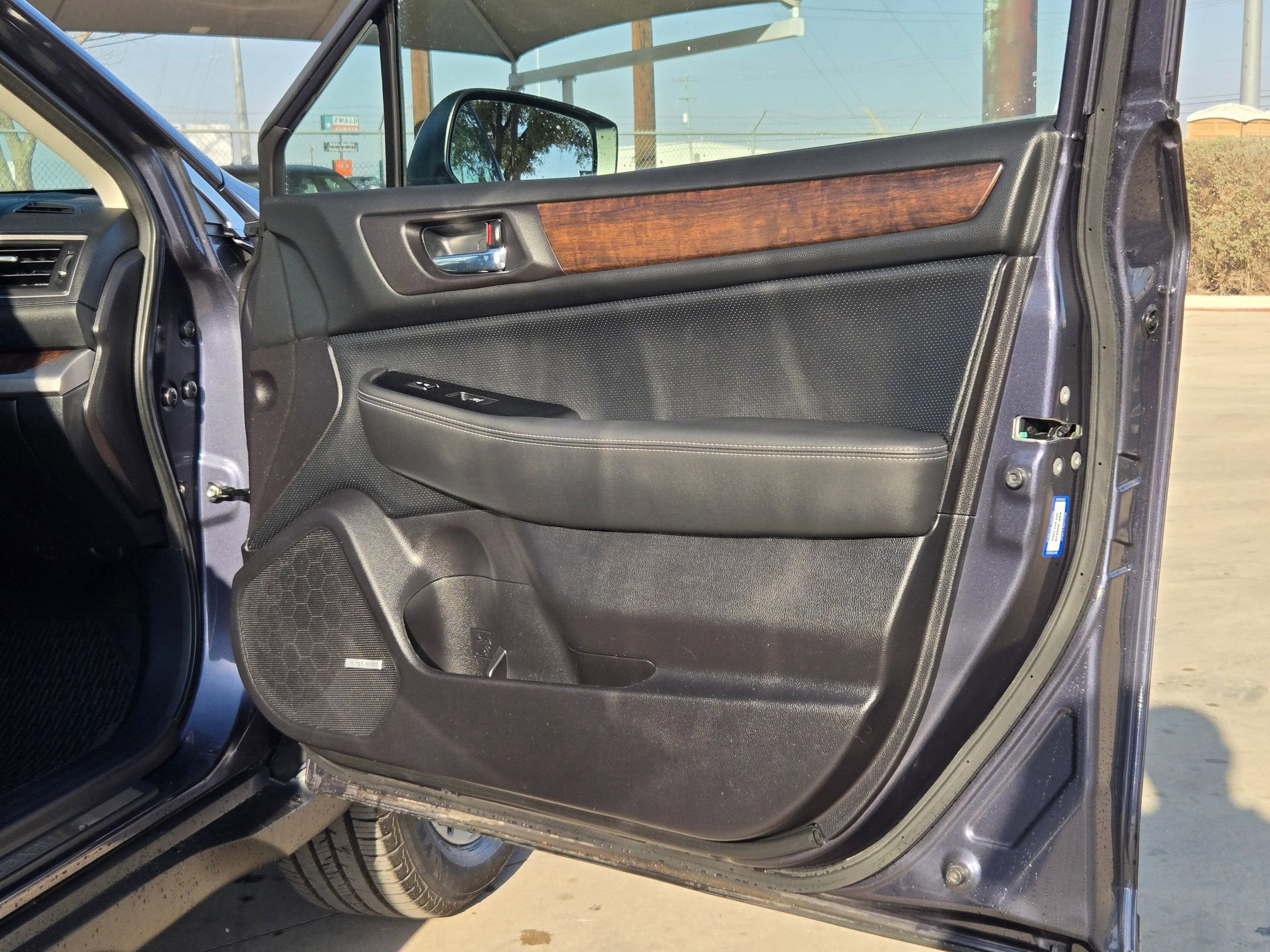 2017 Subaru OUTBACK LIMITED NAVIGATION