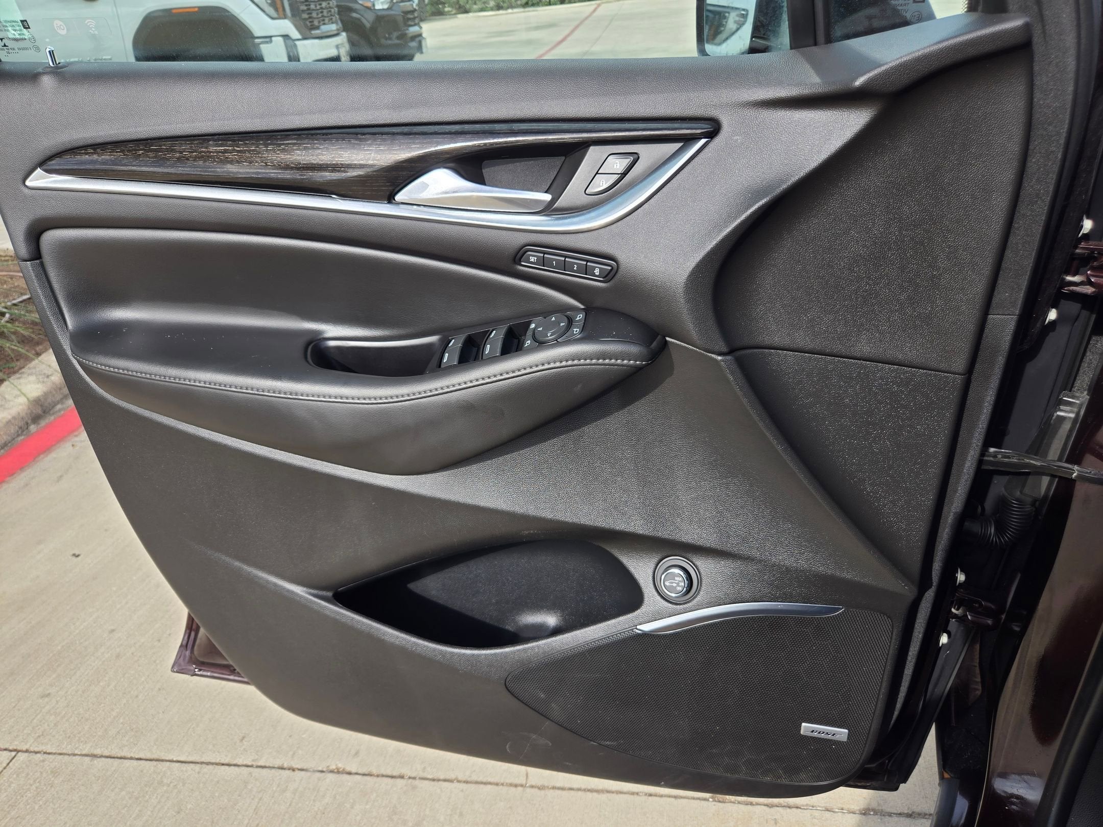 2020 Buick ENCLAVE AVENIR