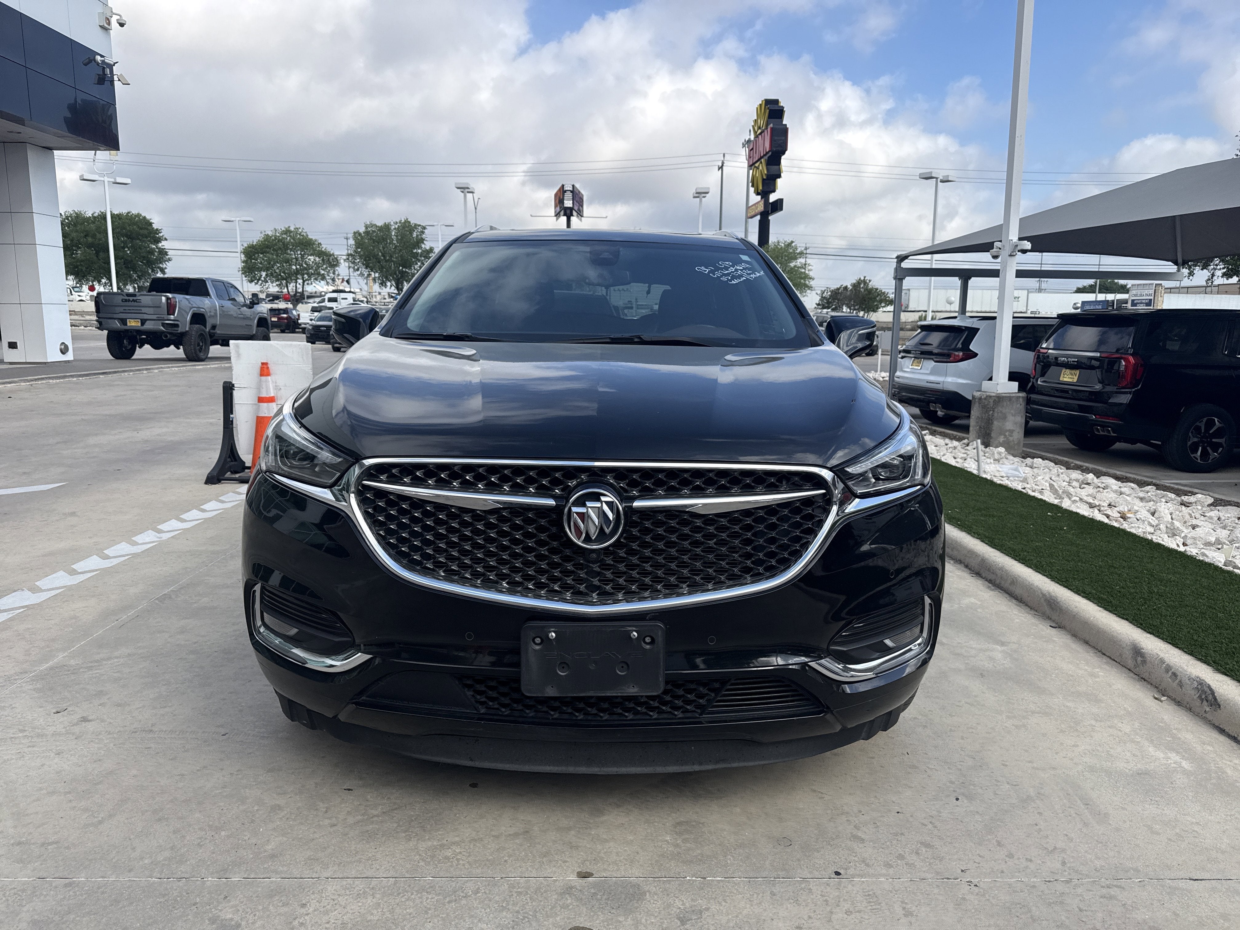 2021 Buick ENCLAVE AVENIR