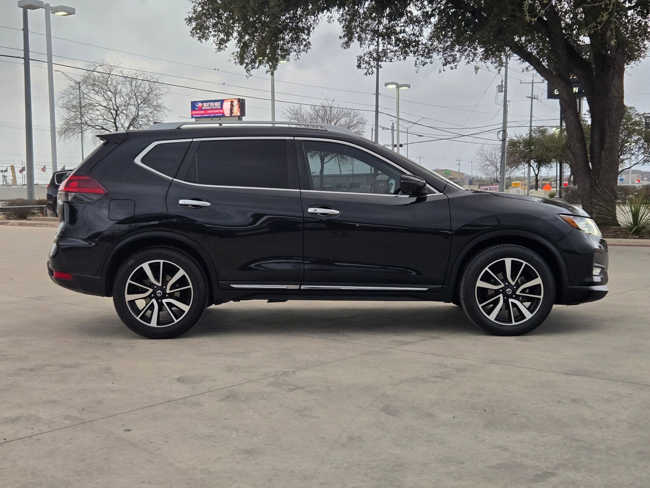 2019 Nissan ROGUE SL