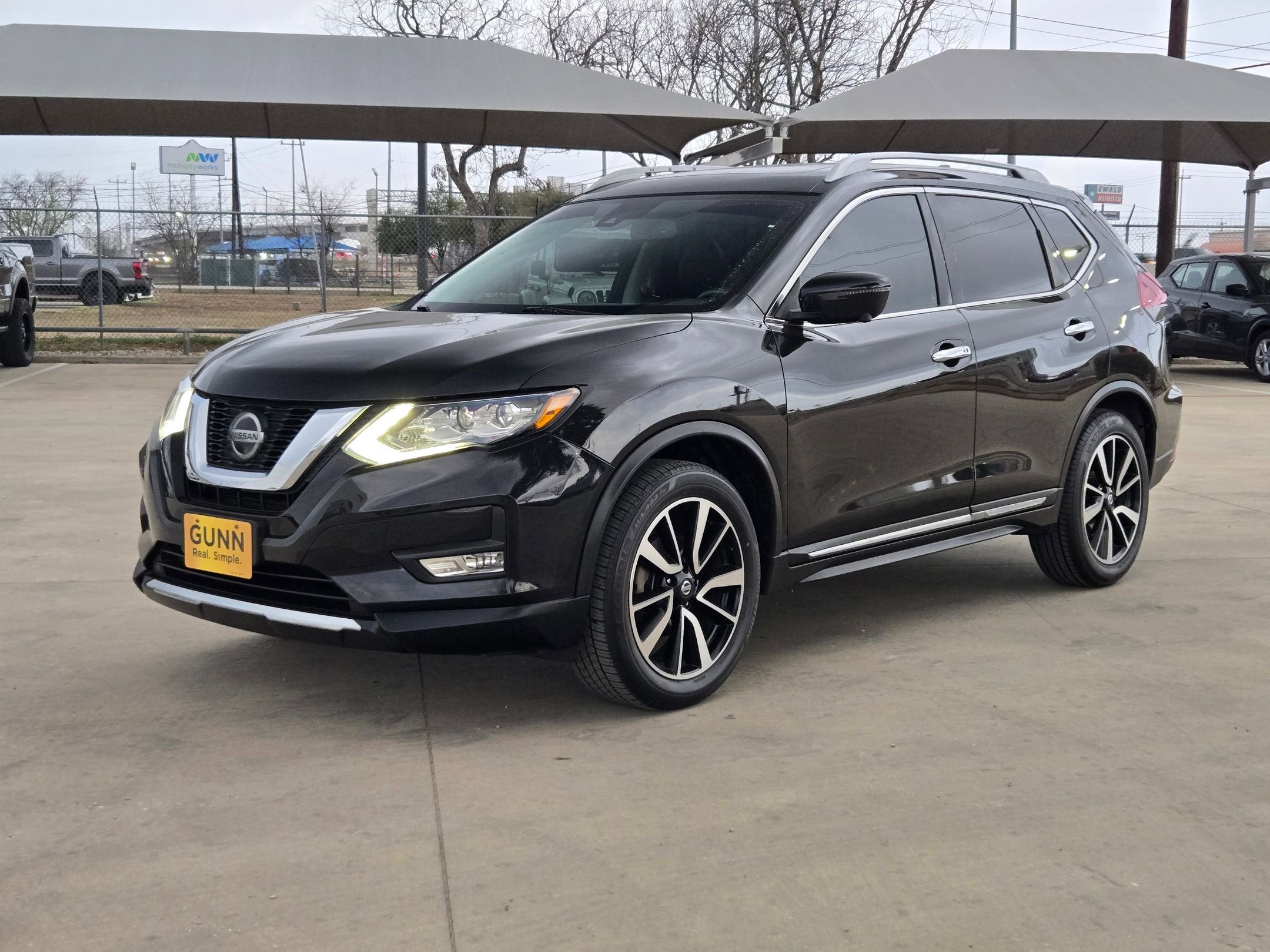 2019 Nissan ROGUE SL