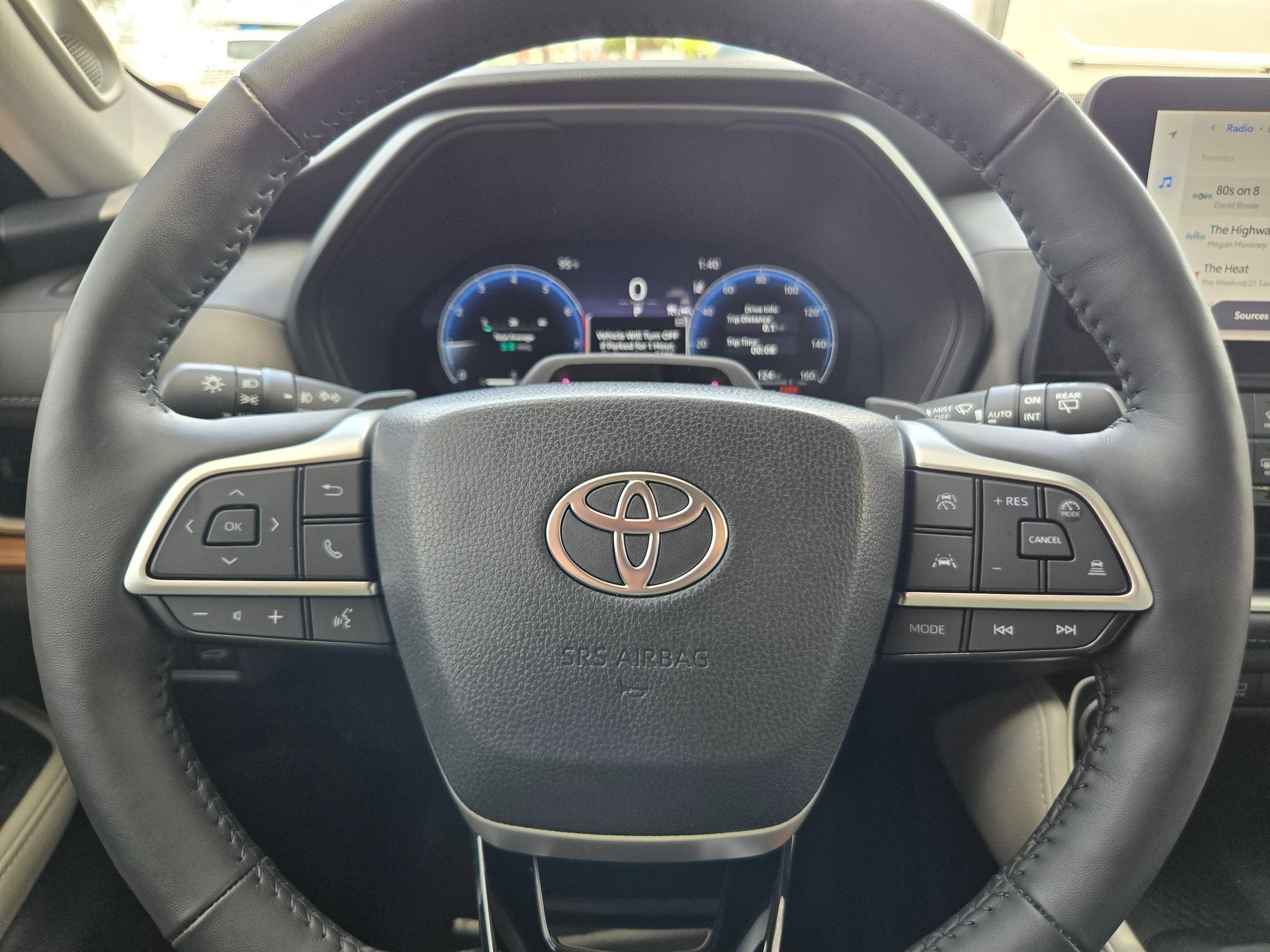2025 Toyota GRAND HIGHLANDER PLATINUM