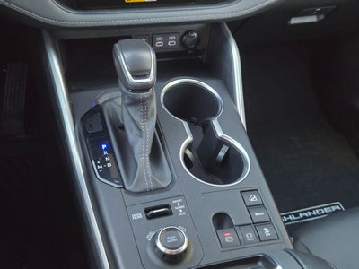 2024 Toyota HIGHLANDER XSE