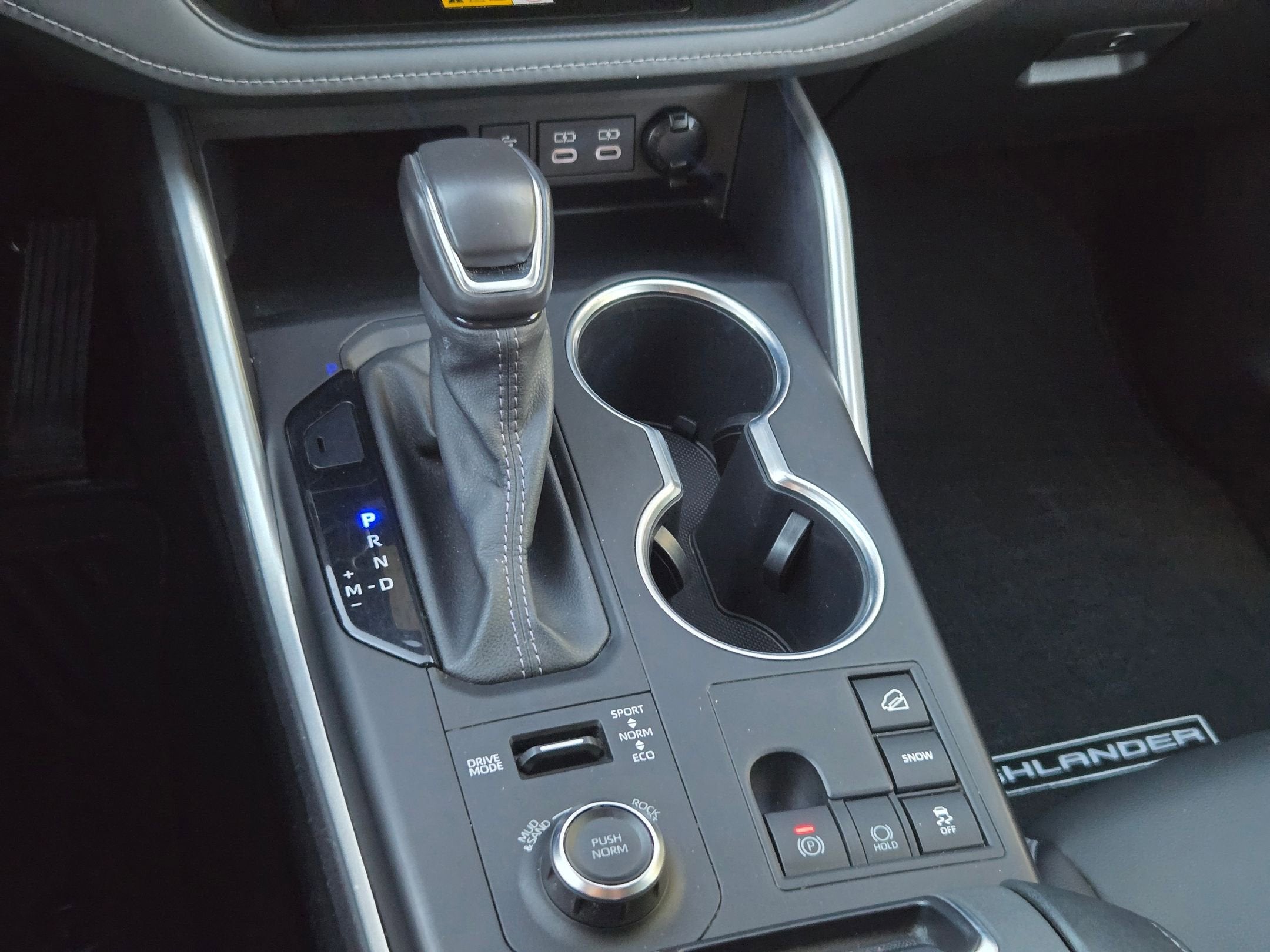 2024 Toyota HIGHLANDER XSE