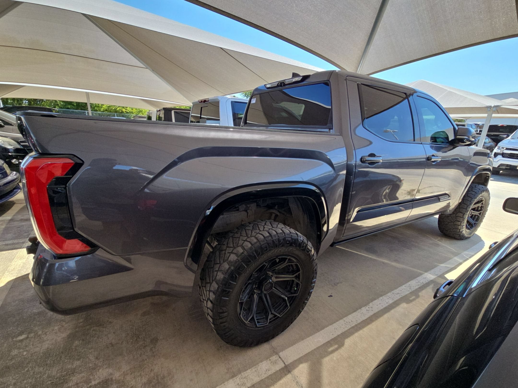 2023 Toyota TUNDRA PLATINUM