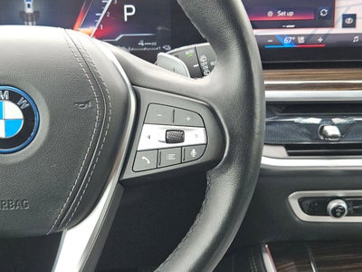 2025 BMW X5 50E
