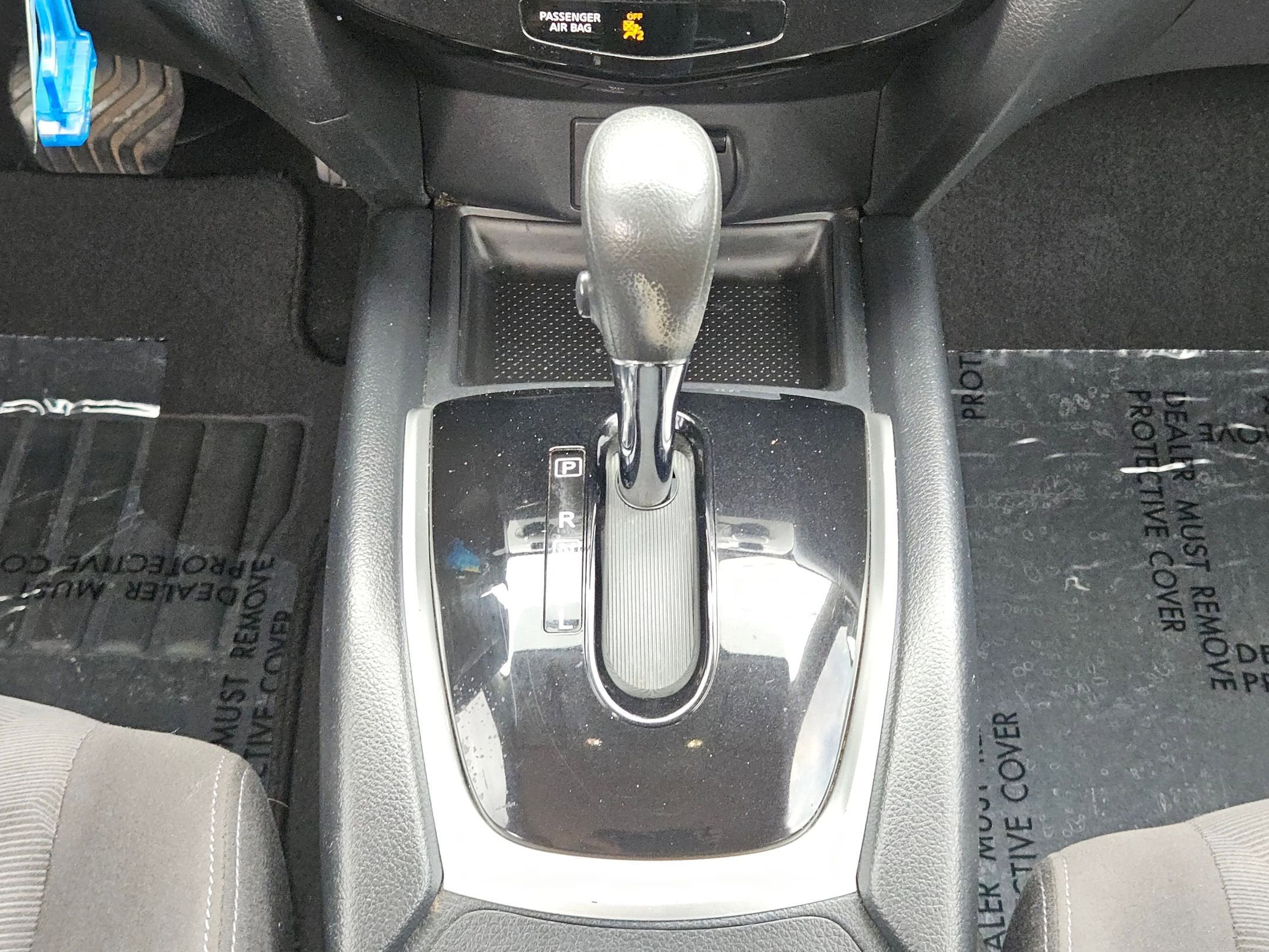 2016 Nissan ROGUE S FWD