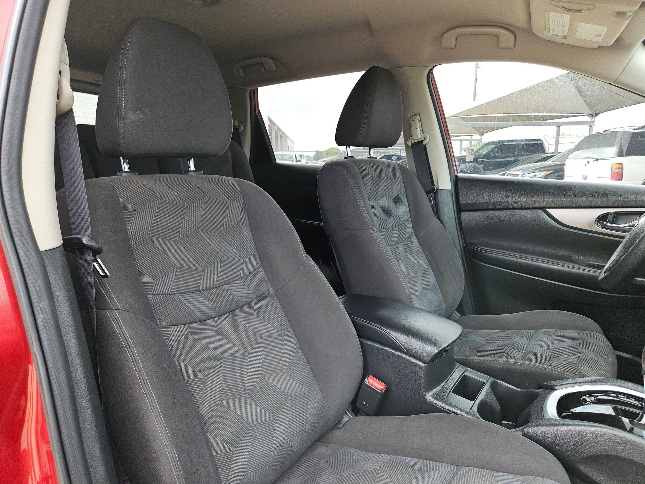 2016 Nissan ROGUE S FWD