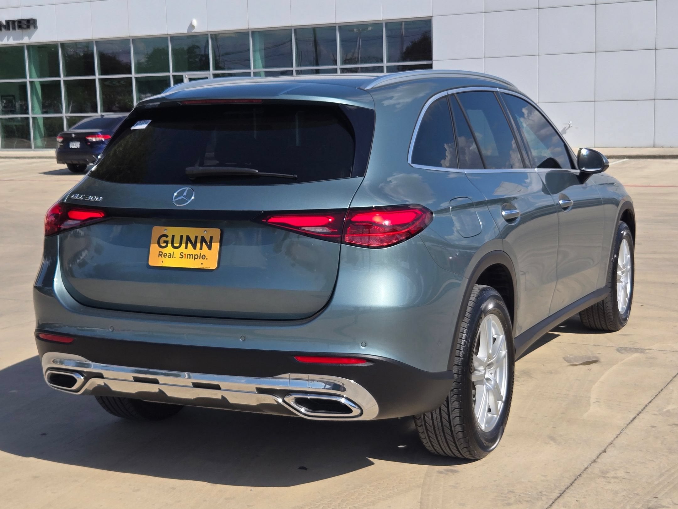 2025 Mercedes-Benz GLC GLC 300