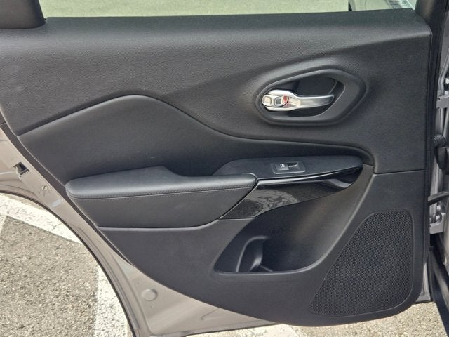 2019 Jeep Cherokee Altitude