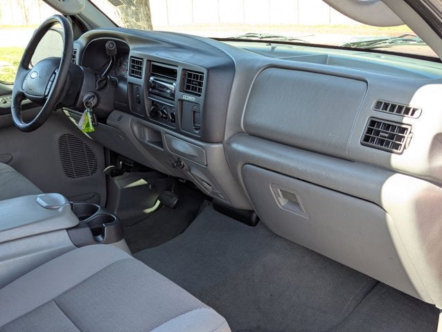 2005 Ford Excursion XLT