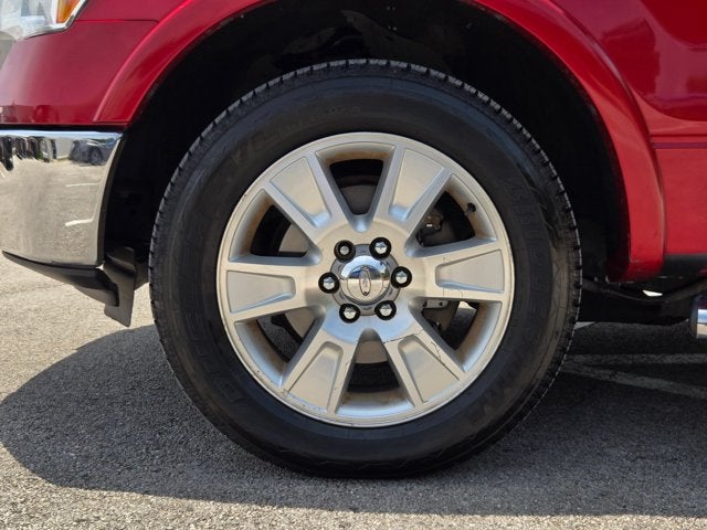 2011 Ford F-150 Base