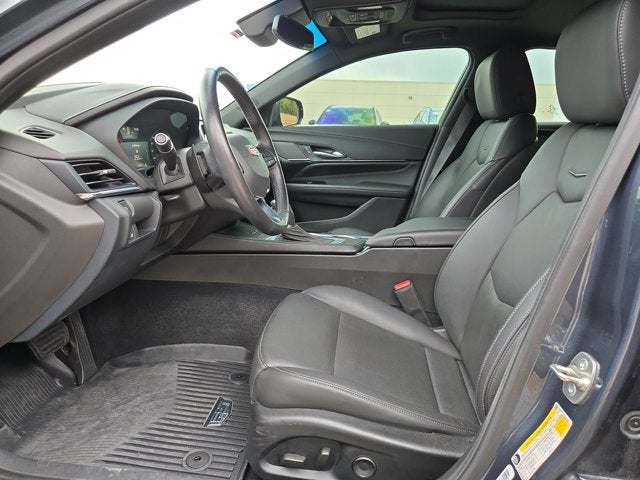 2025 Cadillac CT4 Premium Luxury
