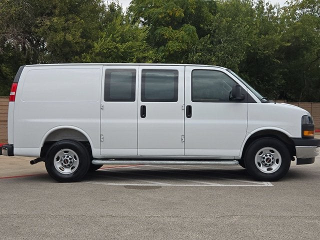 2025 GMC Savana Cargo Van Base
