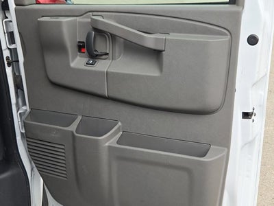 2025 GMC Savana Cargo Van Base