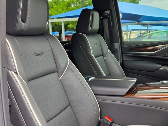 2024 Cadillac Escalade ESV 4WD Premium Luxury
