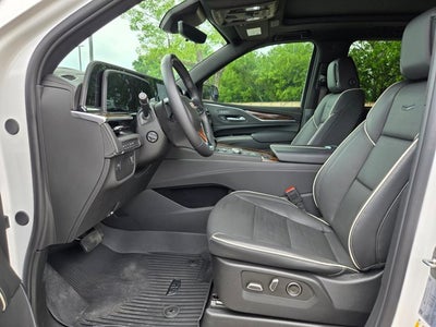 2024 Cadillac Escalade ESV 4WD Premium Luxury