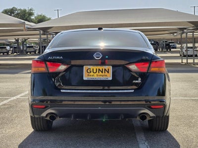 2022 Nissan Altima 2.5 SR