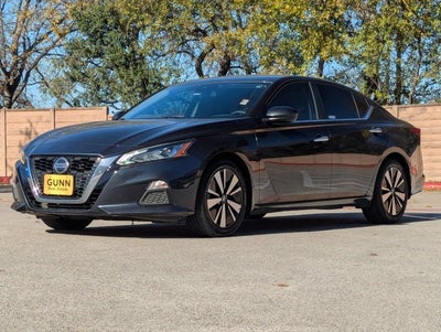 2021 Nissan Altima 2.5 SV