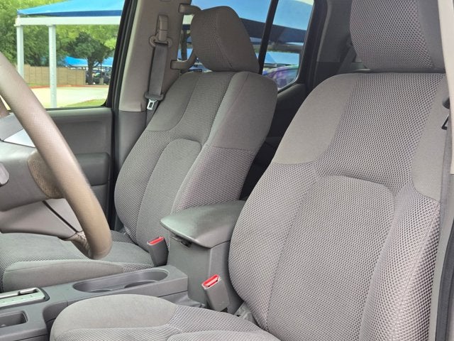 2017 Nissan Frontier SV V6