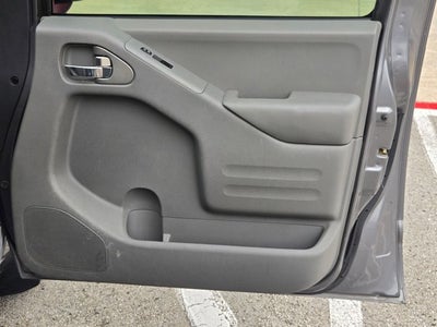 2017 Nissan Frontier SV V6