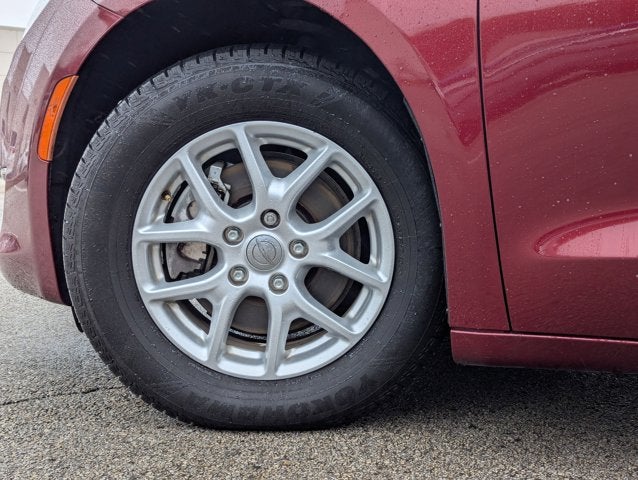 2017 Chrysler Pacifica Touring Plus