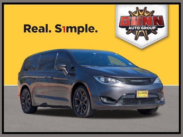 2018 Chrysler Pacifica Touring Plus