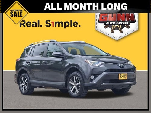 2017 Toyota RAV4 XLE
